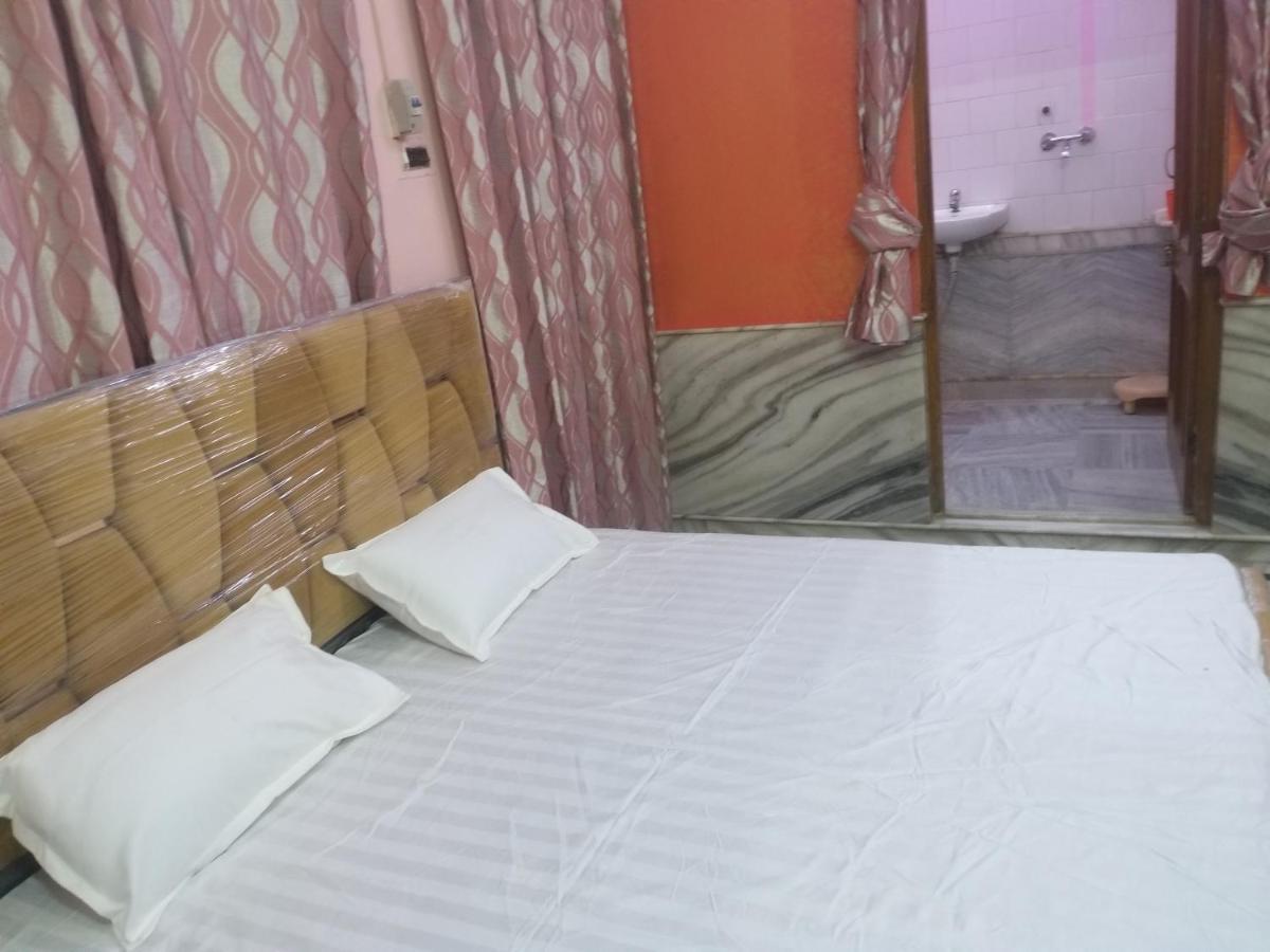 Moon Haveli Hotel ไบคาเนอร์ ภายนอก รูปภาพ